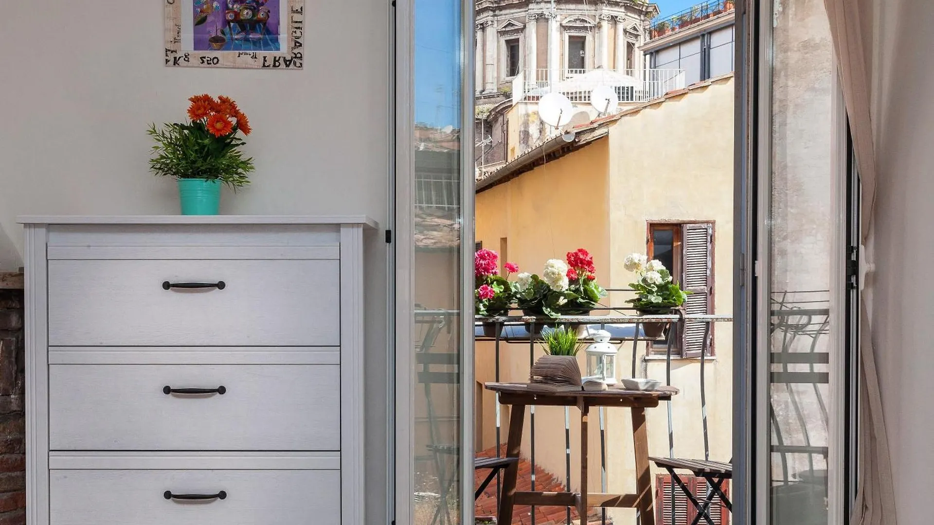 Boutique Domus Navona Librari Balcony Apartment Rome Italy